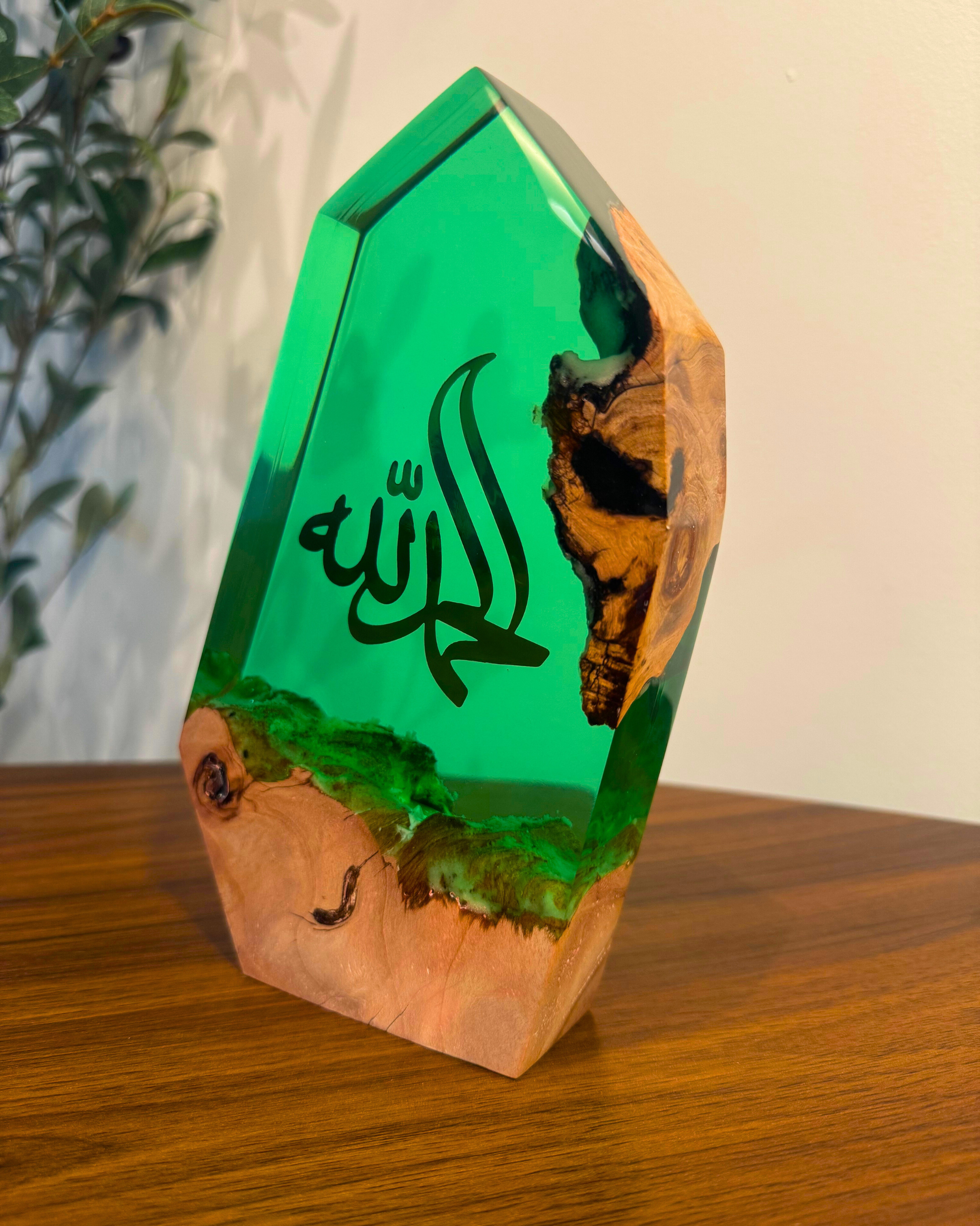 Premium Alhamdulillah resin art with soft LED illumination.